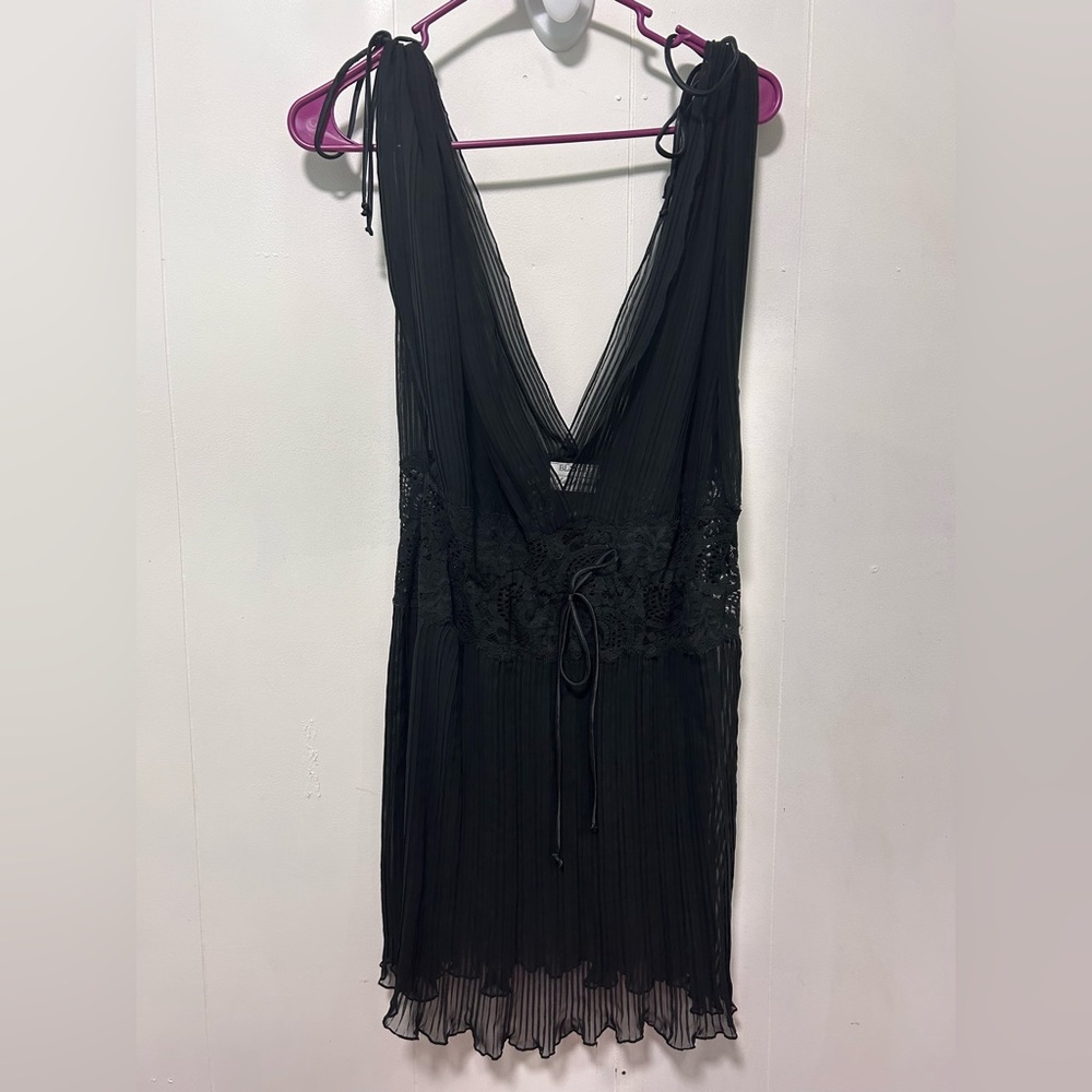 Vintage Saks Fifth Avenue Sheer Pleated Black Lace Lingerie Size Medium